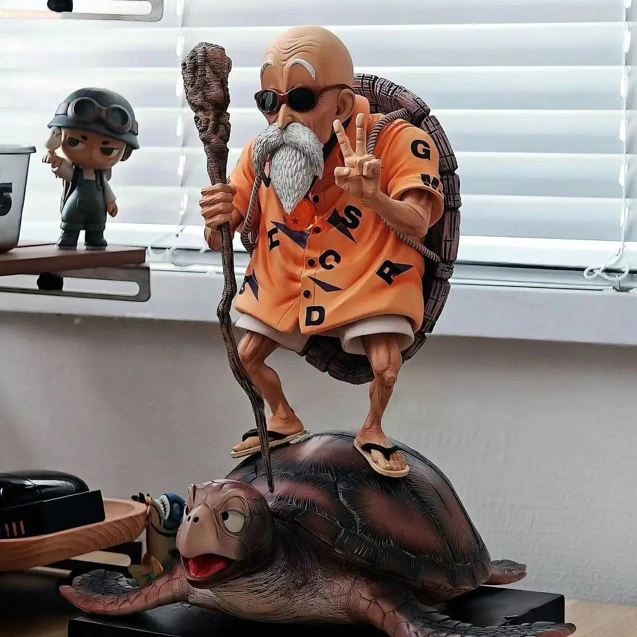 23cm/9.06 Anime Dragon Ball Kame Sennin Figure Master Roshi Figurine Pvc Statue Action Figures Collection Model Toys Gifts 23cm/9.06 Anime Dragon Ball Kame Sennin Figure Master Roshi Figurine Pvc Statue Action Figures Collection Model Toys Gifts